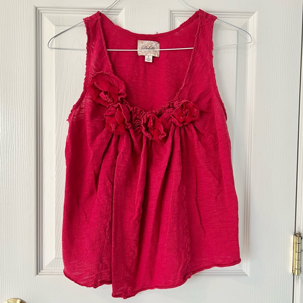 Anthropologie Deletta Red Sleeveless Top with Roses
